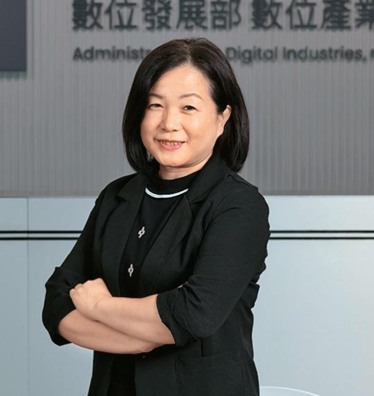 黃雅萍 數位發展部數位產業署副署長 (圖片取自網路)